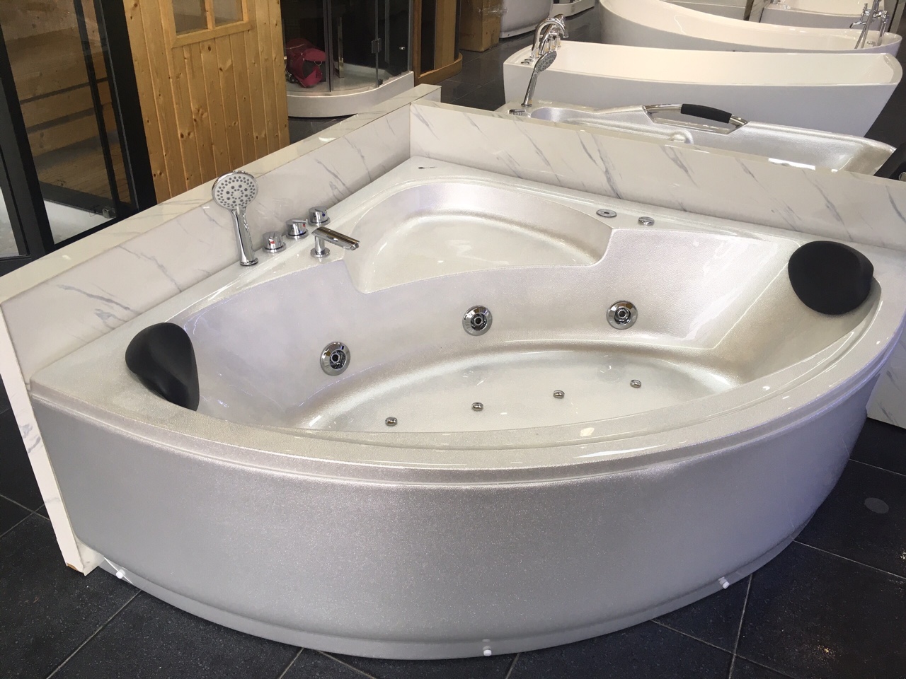 8098p Hình ảnh Bồn tắm massage Govern JS-8098P