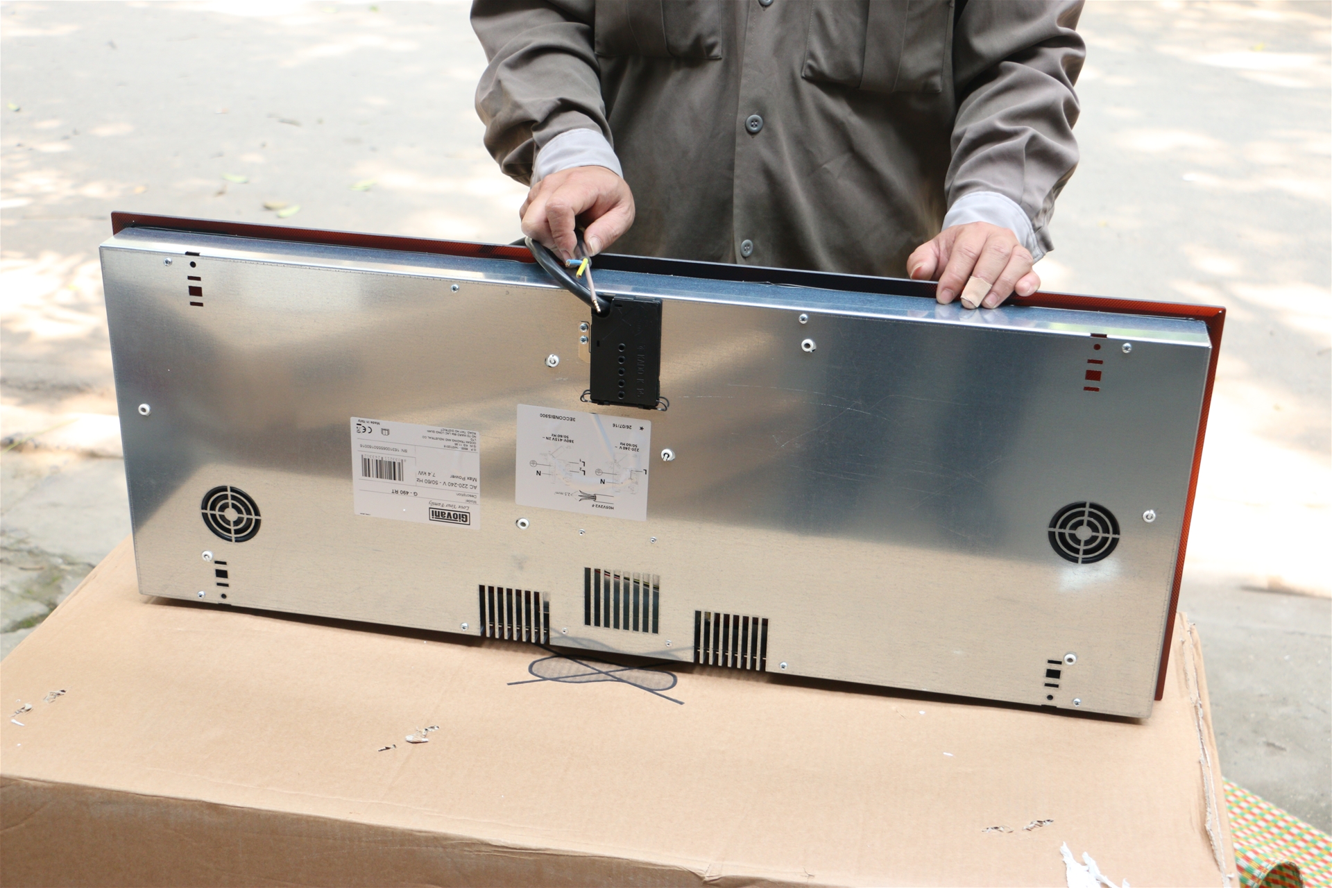 day-bep4 đáy bếp