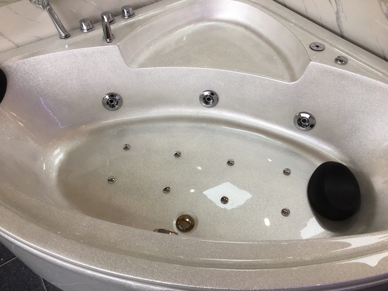 long-8098p Lòng bồn Bồn tắm massage Govern JS 8098P