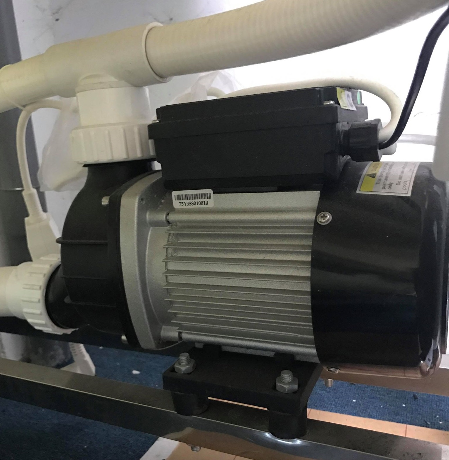 may-bom-phong-xong-hoi-daros-ht-616