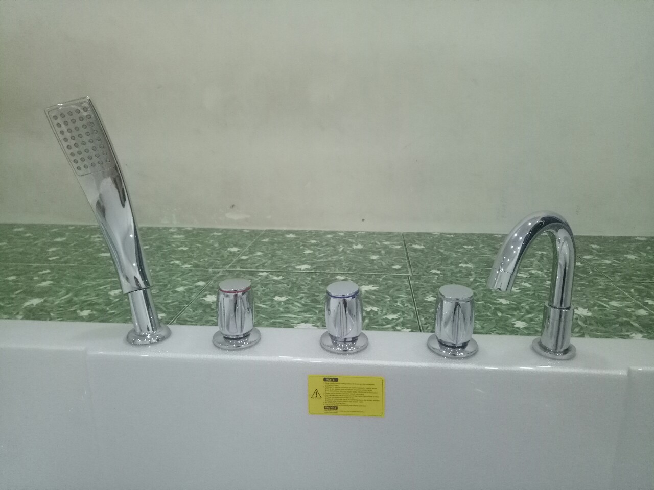 sen-voi-bon-tam-daros-dr16-461 sen-voi-bon-tam-daros-dr16-46