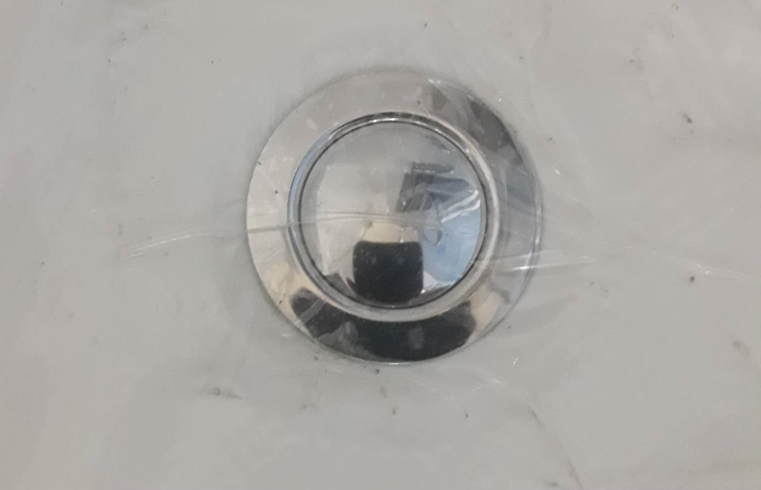 thoat-san-phong-xong-hoi-daros-ht-615